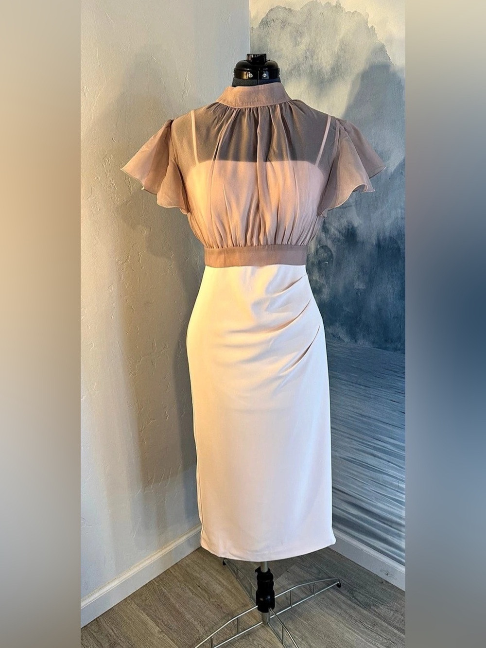 Pink Ruched Midi Dress Size 6 NWT #421